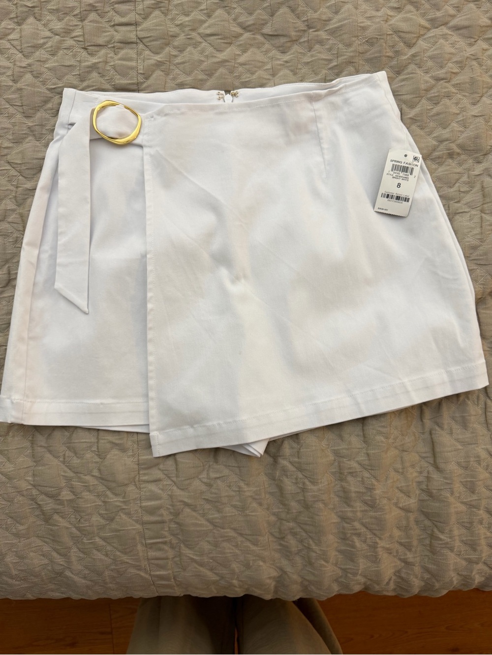 INC International Concepts White Skort with Gold Ring Accent